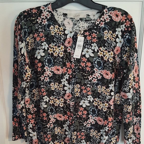 LOFT Sweaters - NWT LOFT Floral Cardigan Medium